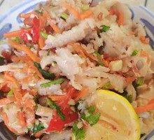 Apo's Dai-style Lemon Crushed Chicken Feet