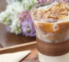 Camellia Latte