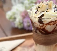 Lava Snow Cap Latte
