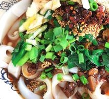 Boiled Three-Fresh Rice Noodle Rolls