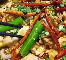 Spicy Pig Intestine and Chicken Hot Pot