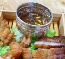 Pickled Vegetable Paste and Fried Pork Skin Duo