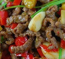 Dry Pot Pickled Pepper Beef Small Portion