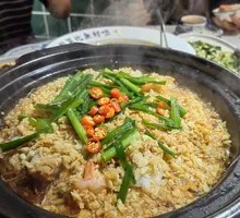 Garlic Fried Rice Noodles with Fresh Shrimp