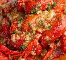 Garlic-Style Crawfish