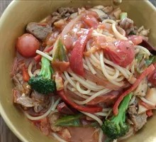 Beef Meatball Tomato Pasta