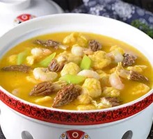Chicken Wing Soup with Shrimp Paste Tofu