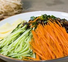 Cold Rice Noodles with Tofu Vermicelli