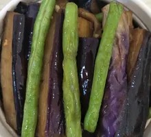 Eggplant and Green Beans Stir-fry
