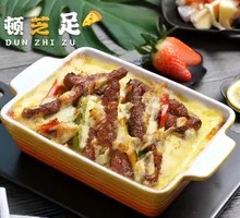 Black Pepper Beef Cheese Rice Bake