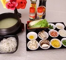 Scholar's Bridge Rice Noodles