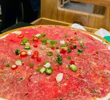 Sliced Beef with Green and Red Peppers