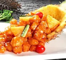 Fresh Pineapple Sweet and Sour Pork