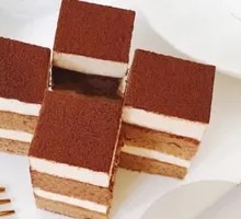 Mousse Cake