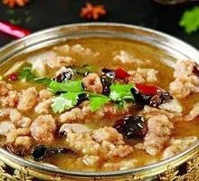 Sour Soup with Crispy Pork