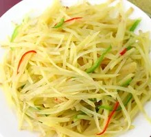 青椒炒土豆丝