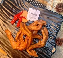 Stewed Duck Feet by Uncle Duck