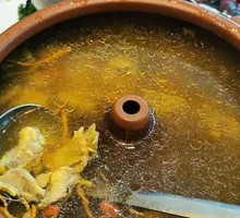 Yunnan Sanqi Steam Pot Chicken