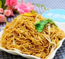 Stir-Fried Noodles