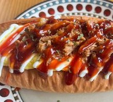 PAPA Egg Soul Shredded Pork Hot Dog Sandwich