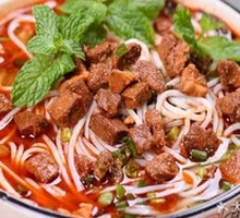 Fresh Meat Rice Noodles