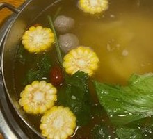 Corn and Radish Beef Bone Soup Pot