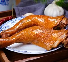 Classic Cantonese Braised Chicken Thighs