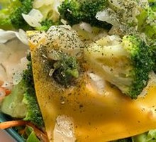 White Sauce Baked Cauliflower