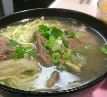 Clear Soup Beef Noodles