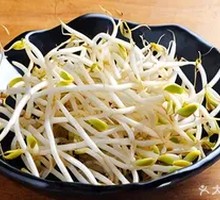 Bean sprouts