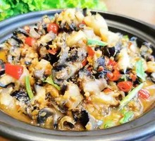 Stir-fried Freshwater Snails in Oil