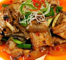 Sichuan-style Pork with Green Pepper and Scallion