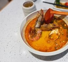 Tom Yum Ramen