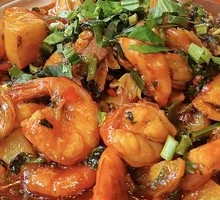Sai Gong Earth Shrimp Stew