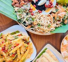 Crispy Fried Tofu with Sauce