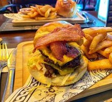 Classic Beef Burger with Handmade Fries