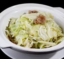 Oil渣 Stir-fried Chinese Cabbage