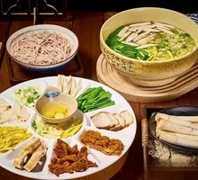 Jian Shui Cao Ya Guo Qiao Mi Xian