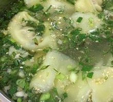 Dai-style Clear Soup Dumplings