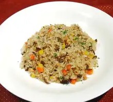 Dried Beefsteak Mushroom Fried Rice