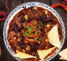 Spicy Beef with Mini Chilies