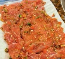 Sliced Beef with Green and Red Peppers