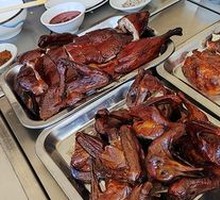 特色烤乳鸽