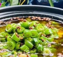 Green Pepper Pork Intestine Fish