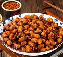 Spicy Braised Peanuts