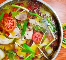 Sour Cabbage Pork Trotter Hot Pot