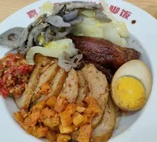 Signature Roast Duck Meat Roll Rice