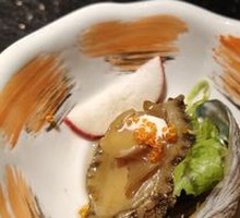 Braised Abalone with Seafood
