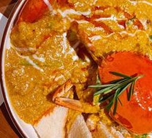 Phetchaburi Curry Crab