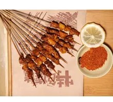 Charcoal Grilled Sizzling Beef Skewers